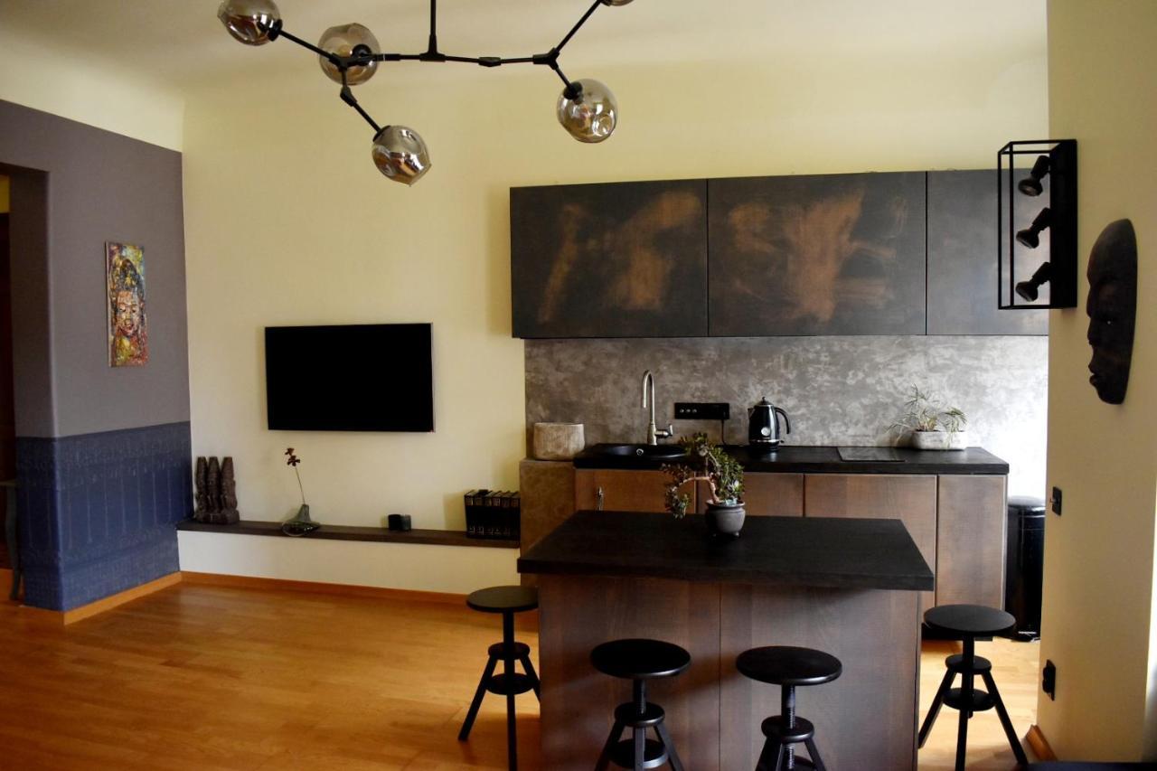 Perfectly Central Apartment 5 Min To Old Town & Art Noveau. รีกา ภายนอก รูปภาพ