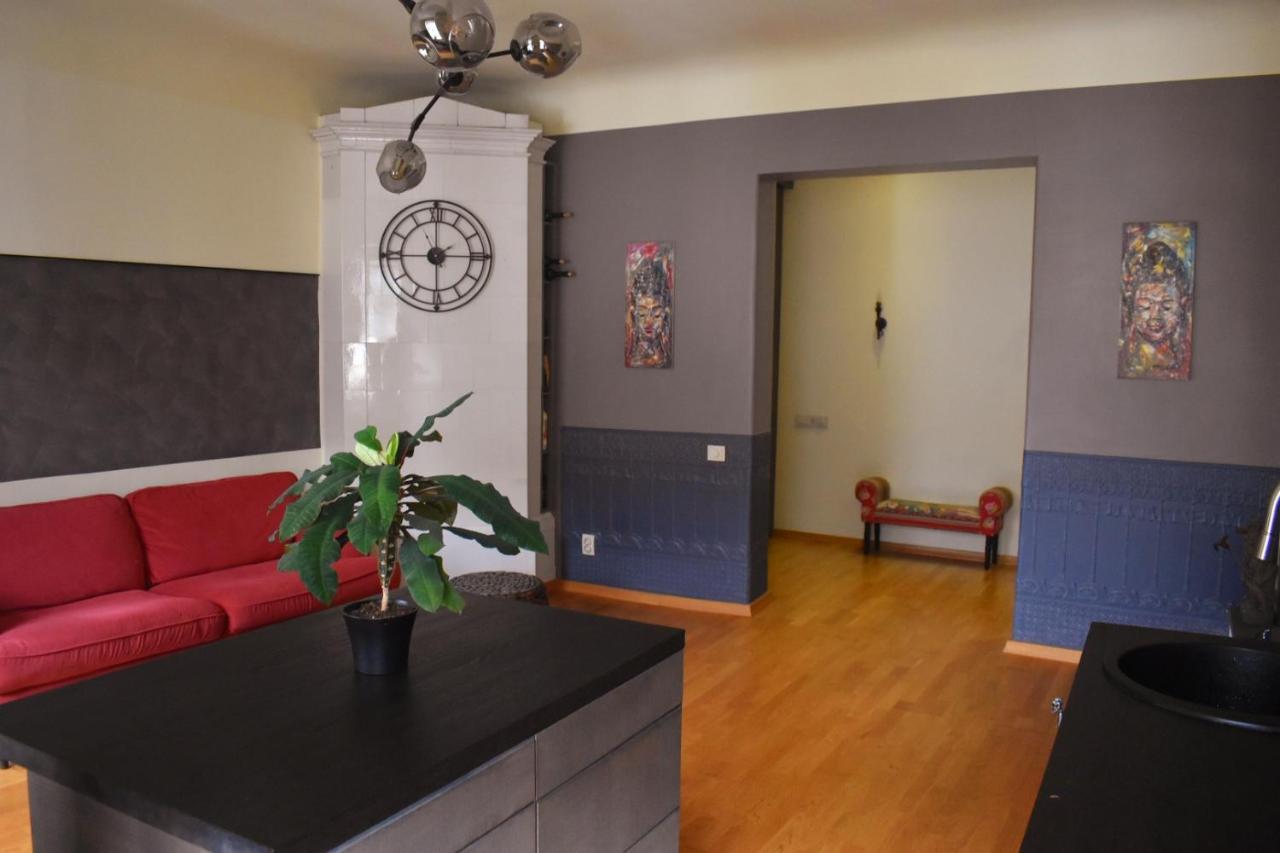 Perfectly Central Apartment 5 Min To Old Town & Art Noveau. รีกา ภายนอก รูปภาพ